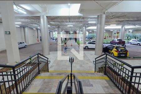 Apartamento à venda com 154m², 3 quartos e 3 vagas Apartamento à venda com 154m², 3 quartos e 3 vagasEntrada Social