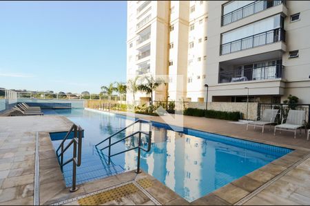 Apartamento à venda com 154m², 3 quartos e 3 vagasÁrea comum - Piscina