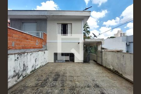 Casa à venda com 242m², 2 quartos e 2 vagasCobertura
