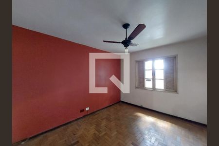 Casa à venda com 242m², 2 quartos e 2 vagasQuarto 1