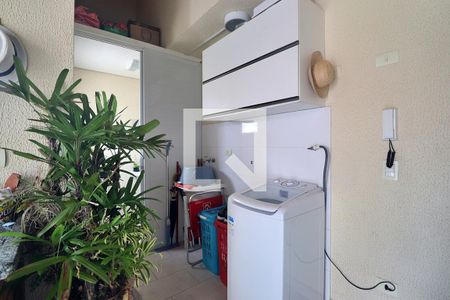 Apartamento à venda com 92m², 2 quartos e 1 vagaÁrea de Serviço