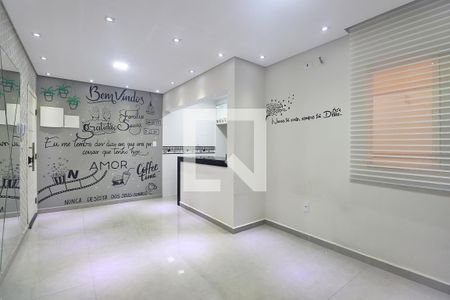 Sala de apartamento à venda com 2 quartos, 65m² em Utinga, Santo André