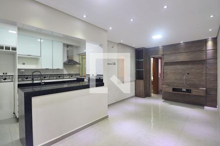 Sala de apartamento à venda com 2 quartos, 65m² em Utinga, Santo André