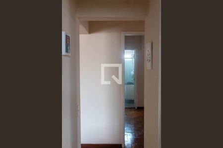Apartamento à venda com 87m², 3 quartos e 1 vaga Apartamento à venda com 87m², 3 quartos e 1 vagaCorredor Sala/Quartos