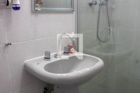 Apartamento à venda com 87m², 3 quartos e 1 vaga Apartamento à venda com 87m², 3 quartos e 1 vagaPia Banheiro 2