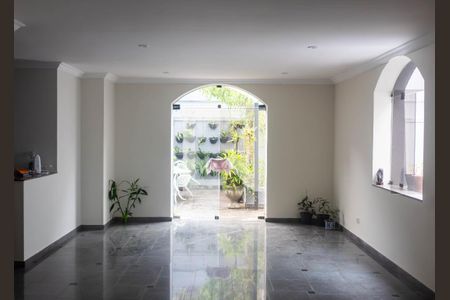 Apartamento à venda com 87m², 3 quartos e 1 vaga Apartamento à venda com 87m², 3 quartos e 1 vagaÁrea comum - Salão de festas