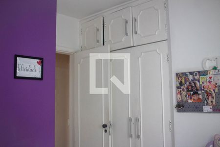 Apartamento à venda com 87m², 3 quartos e 1 vaga Apartamento à venda com 87m², 3 quartos e 1 vagaVisão Canto Quarto 3