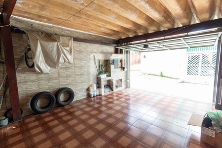 Casa à venda com 74m², 2 quartos e 1 vaga Casa à venda com 74m², 2 quartos e 1 vagaGaragem