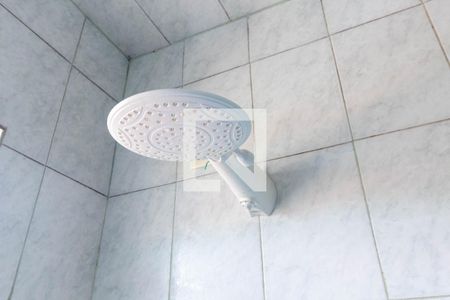 Casa à venda com 74m², 2 quartos e 1 vaga Casa à venda com 74m², 2 quartos e 1 vagaChuveiro