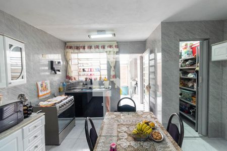 Casa à venda com 74m², 2 quartos e 1 vaga Casa à venda com 74m², 2 quartos e 1 vagaCozinha