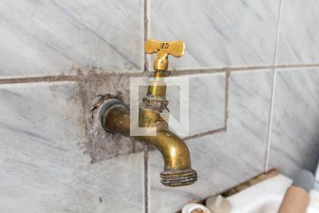 Casa à venda com 74m², 2 quartos e 1 vaga Casa à venda com 74m², 2 quartos e 1 vagaLavanderia (Torneira)