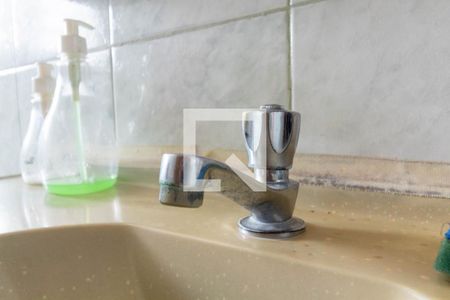 Casa à venda com 74m², 2 quartos e 1 vaga Casa à venda com 74m², 2 quartos e 1 vagaBanheiro - torneira