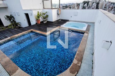 Apartamento à venda com 360m², 5 quartos e 4 vagasÁrea externa