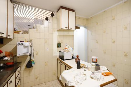 Casa à venda com 180m², 3 quartos e 3 vagas Casa à venda com 180m², 3 quartos e 3 vagasCozinha