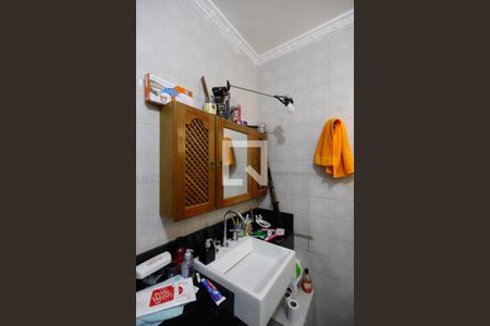 Casa à venda com 180m², 3 quartos e 3 vagas Casa à venda com 180m², 3 quartos e 3 vagasBanheiro da Suíte 2