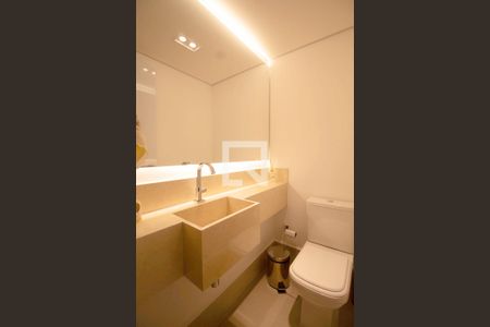 Apartamento para alugar com 164m², 3 quartos e 2 vagas Apartamento para alugar com 164m², 3 quartos e 2 vagasLavabo