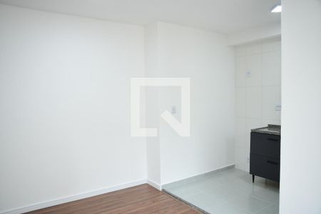 Sala de apartamento para alugar com 2 quartos, 47m² em Jardim Pioneira, Cotia