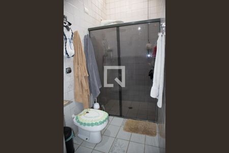 Casa à venda com 400m², 5 quartos e 8 vagasBanheiro do Suíte