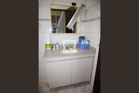 Casa à venda com 400m², 5 quartos e 8 vagasBanheiro de serviço