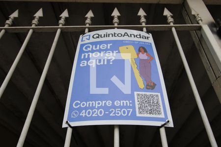 Casa à venda com 111m², 2 quartos e 2 vagasPlaquinha