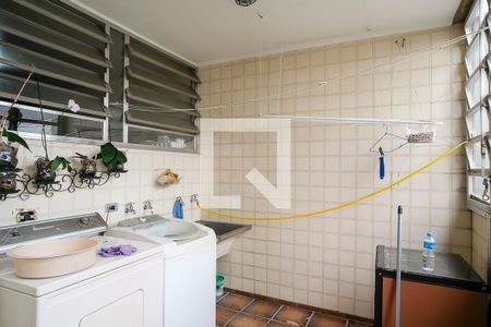 Casa à venda com 600m², 3 quartos e 4 vagasÁrea de Serviço