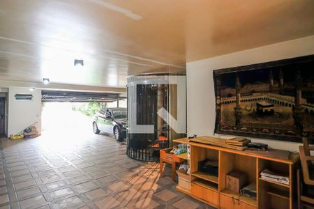 Casa à venda com 600m², 3 quartos e 4 vagasGaragem