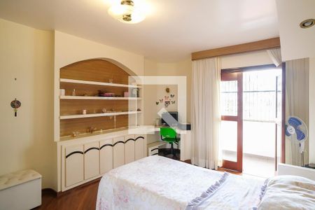 Casa à venda com 600m², 3 quartos e 4 vagasQuarto 1