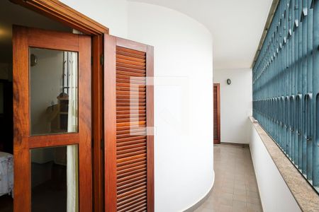 Casa à venda com 600m², 3 quartos e 4 vagasVaranda dos Quartos 1 e 2