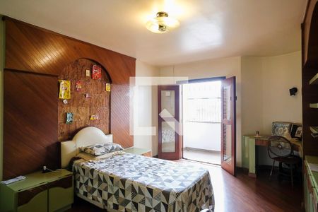 Casa à venda com 600m², 3 quartos e 4 vagasQuarto 2