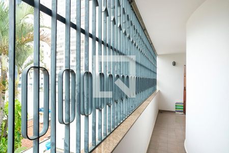 Casa à venda com 600m², 3 quartos e 4 vagasVaranda dos Quartos 1 e 2