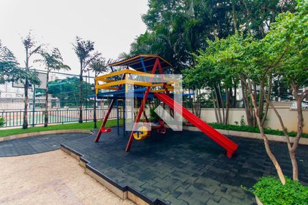 Apartamento à venda com 96m², 3 quartos e 2 vagasÁrea comum - Playground