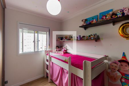 Apartamento à venda com 96m², 3 quartos e 2 vagasQuarto 2