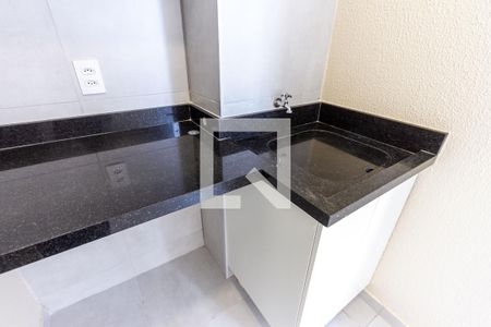 Apartamento à venda com 42m², 2 quartos e sem vaga Apartamento à venda com 42m², 2 quartos e sem vagaÁrea de serviço