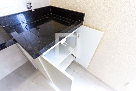 Apartamento à venda com 42m², 2 quartos e sem vaga Apartamento à venda com 42m², 2 quartos e sem vagaÁrea de serviço