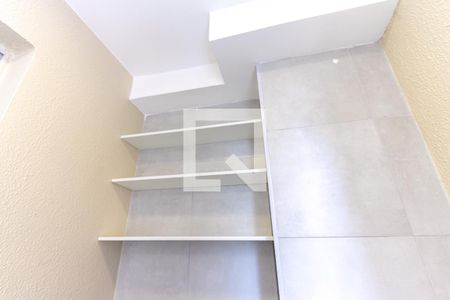 Apartamento à venda com 42m², 2 quartos e sem vaga Apartamento à venda com 42m², 2 quartos e sem vagaÁrea de serviço