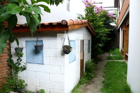 Casa à venda com 740m², 4 quartos e 2 vagasArea externa