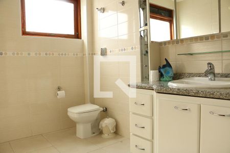 Casa à venda com 740m², 4 quartos e 2 vagasDetalhe do banheiro