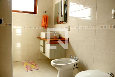 Casa à venda com 740m², 4 quartos e 2 vagasDetalhe do Banheiro da Suite