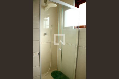 Casa à venda com 740m², 4 quartos e 2 vagasDetalhe do Banheiro da Suite