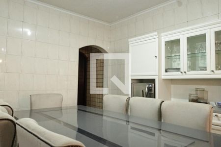 Casa à venda com 400m², 4 quartos e 6 vagascozinha