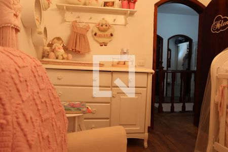 Casa à venda com 400m², 4 quartos e 6 vagasquarto 1