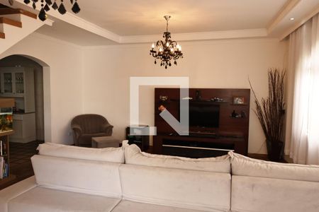 Casa à venda com 400m², 4 quartos e 6 vagassala