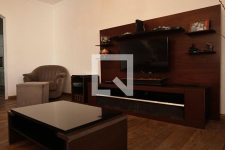 Casa à venda com 400m², 4 quartos e 6 vagassala