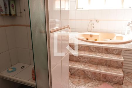 Casa à venda com 400m², 4 quartos e 6 vagasSuíte