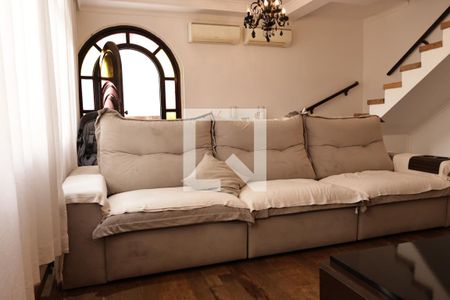 Casa à venda com 400m², 4 quartos e 6 vagassala