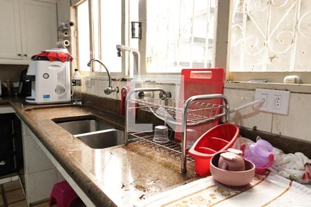 Casa à venda com 400m², 4 quartos e 6 vagascozinha