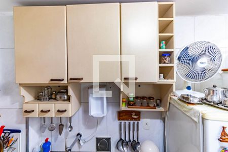 Apartamento à venda com 88m², 2 quartos e 2 vagasCozinha