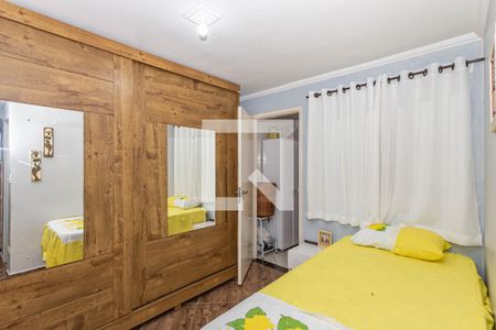 Casa à venda com 144m², 3 quartos e 2 vagas Casa à venda com 144m², 3 quartos e 2 vagasQuarto de Serviços