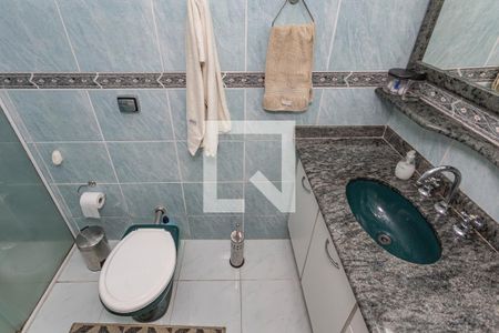 Casa à venda com 144m², 3 quartos e 2 vagas Casa à venda com 144m², 3 quartos e 2 vagasBanheiro Suite