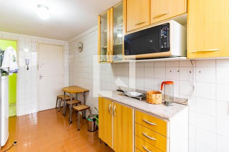 Apartamento para alugar com 65m², 2 quartos e 1 vaga Apartamento para alugar com 65m², 2 quartos e 1 vagaCozinha